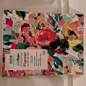 See it Bigger 2024/2025 Planner.